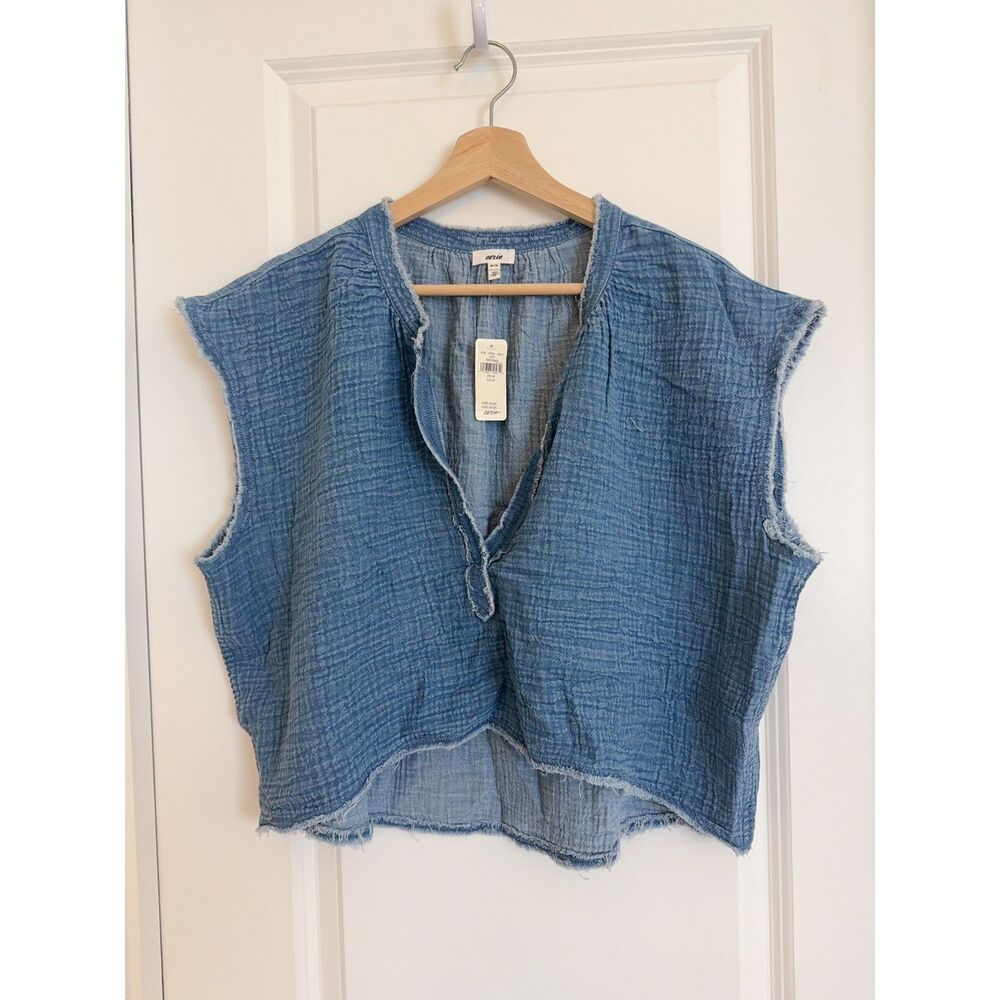 NWT Aerie Blue Textured Cropped Sleeveless Top Size M